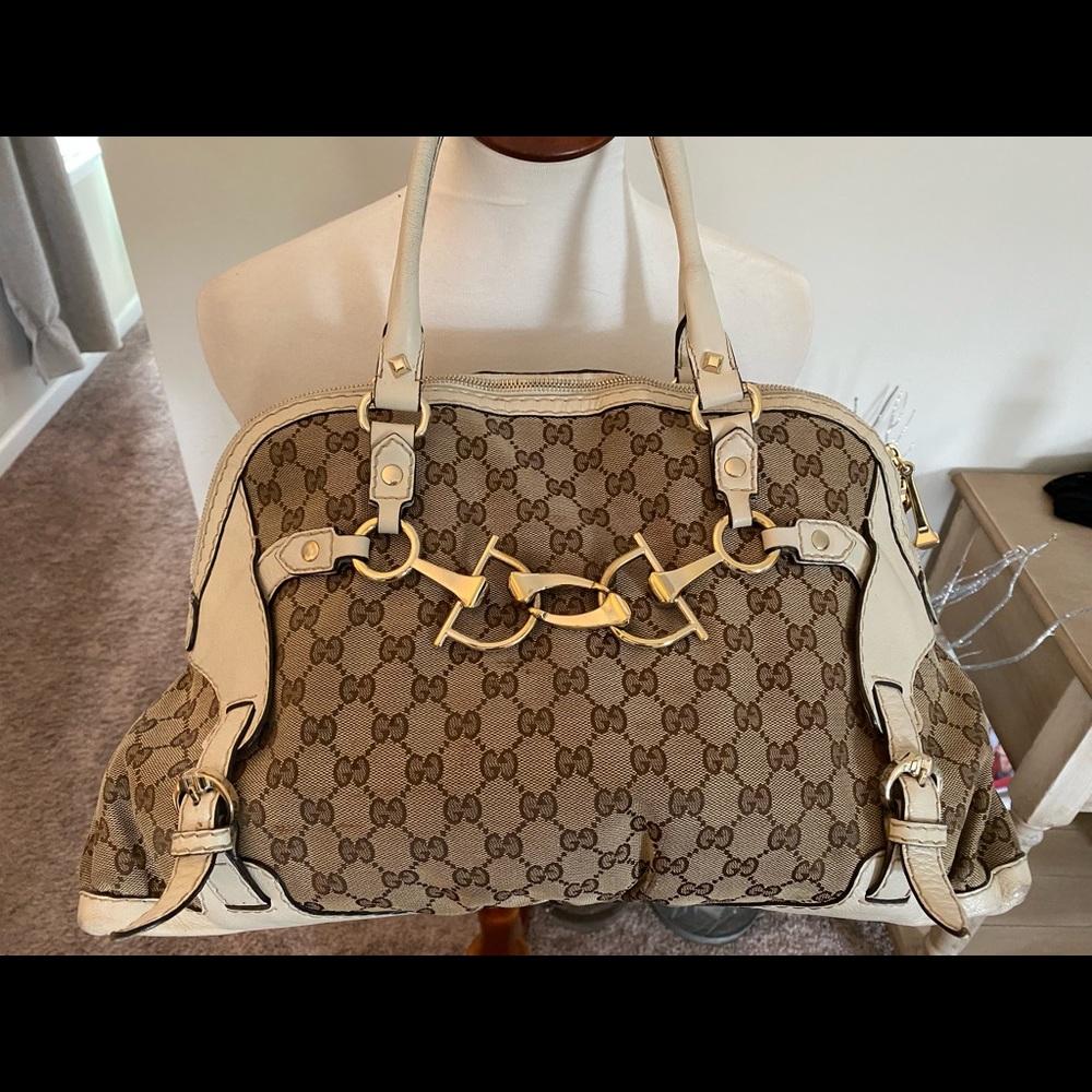 Rare Gucci hand bag